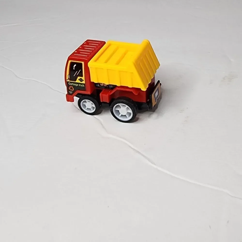 Mini garbage truck micro toy